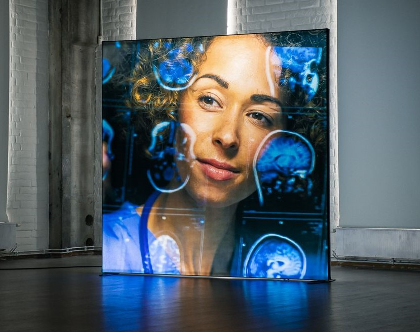 Expand Lightbox